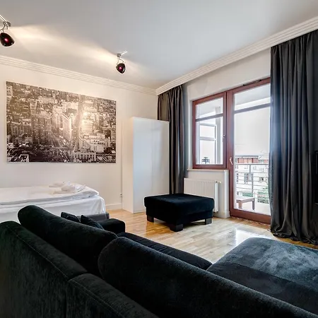 Apartment Dom & House - Neptun Park